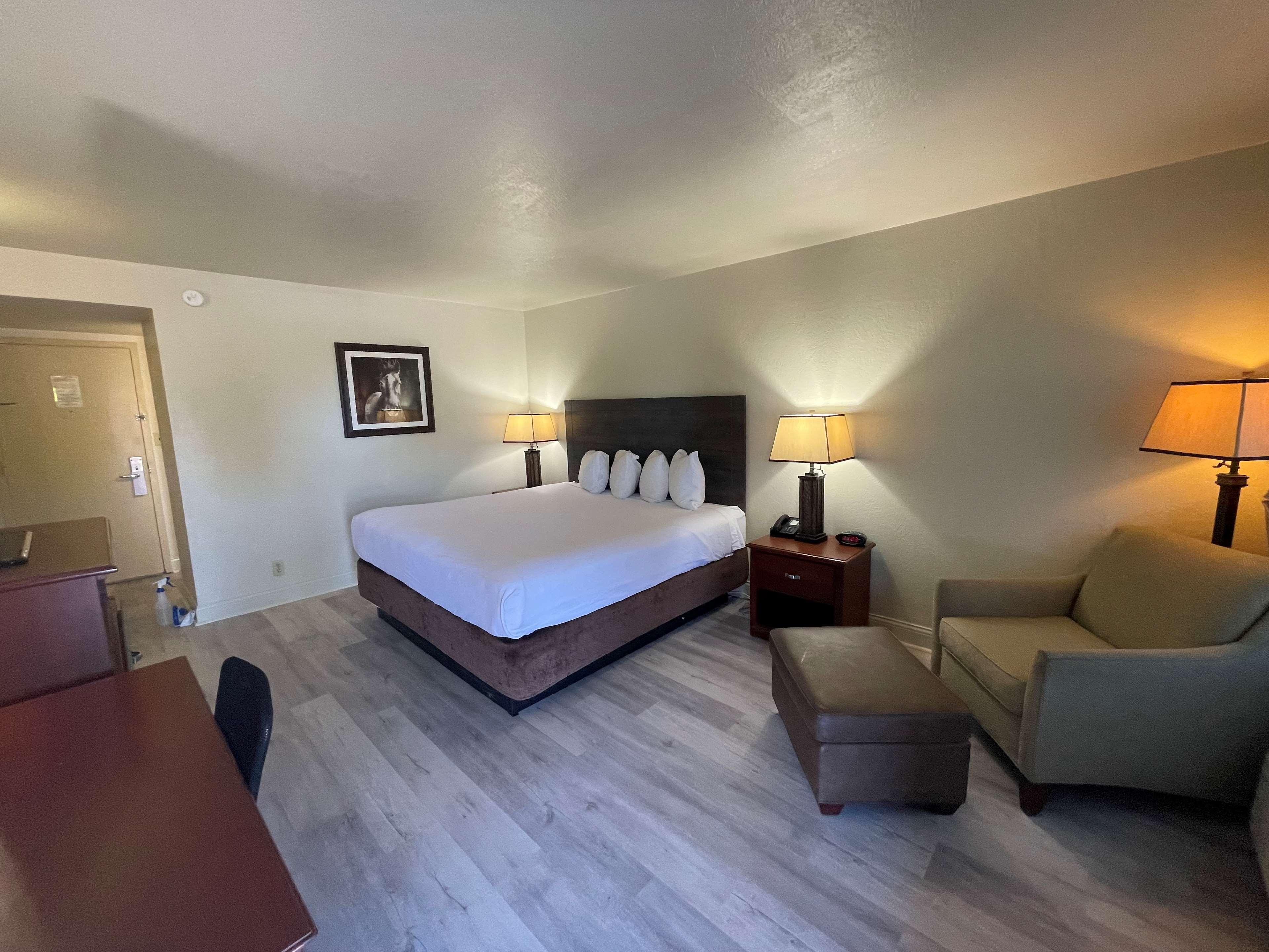 Surestay Plus By Best Western Lawton Exterior foto